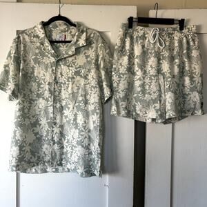 Men's Floral casual button down top and shorts leisure set